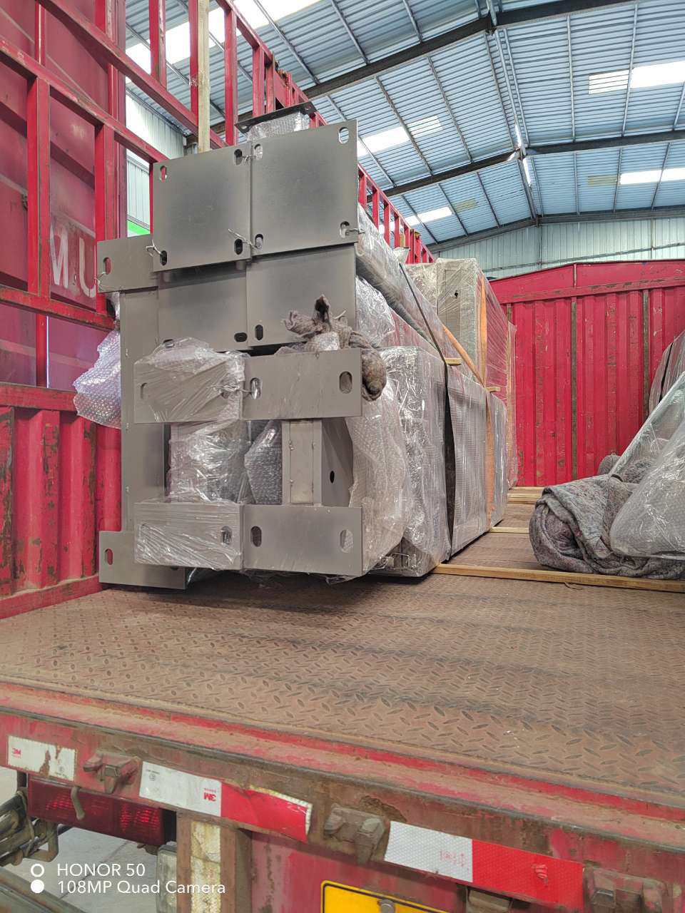 鹽城公交站臺發(fā)貨圖 鹽城公交站臺發(fā)貨圖