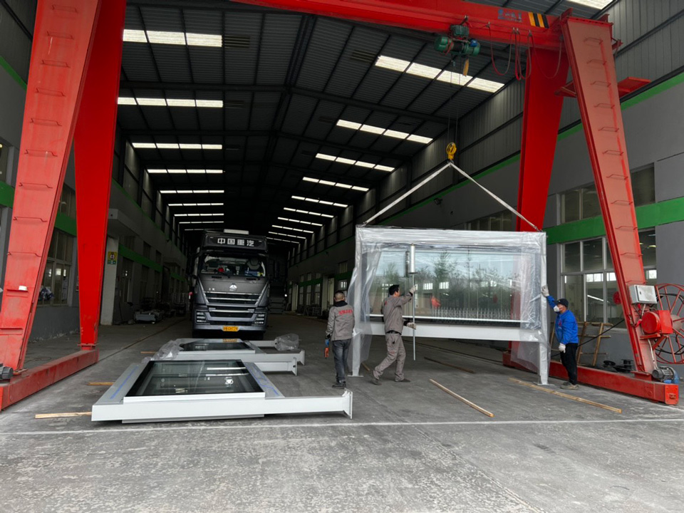 公交站臺發(fā)貨案例 公交站臺發(fā)貨案例