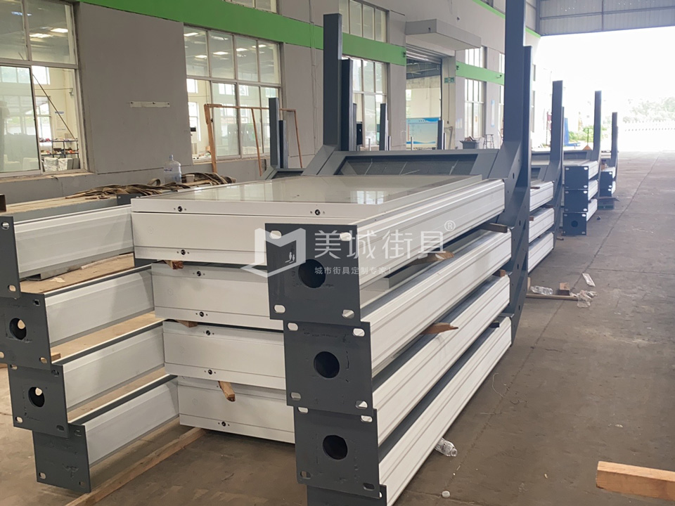 公交站臺(tái)候車(chē)亭發(fā)貨圖 公交站臺(tái)候車(chē)亭發(fā)貨圖