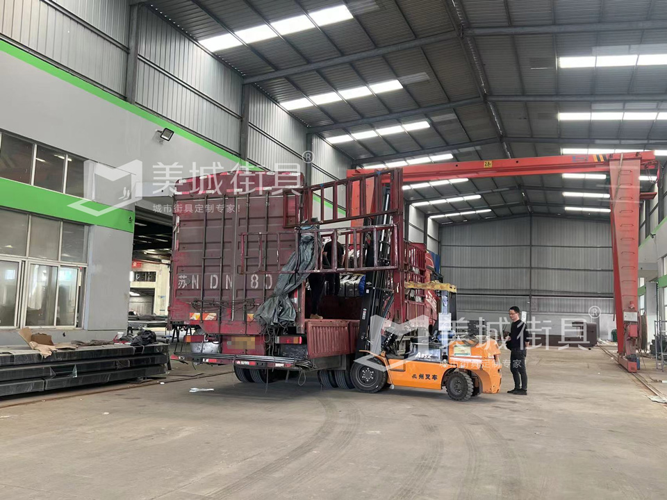 2024.4.8江蘇鹽城公交候車亭發(fā)貨案例 2024.4.8江蘇鹽城公交候車亭發(fā)貨案例